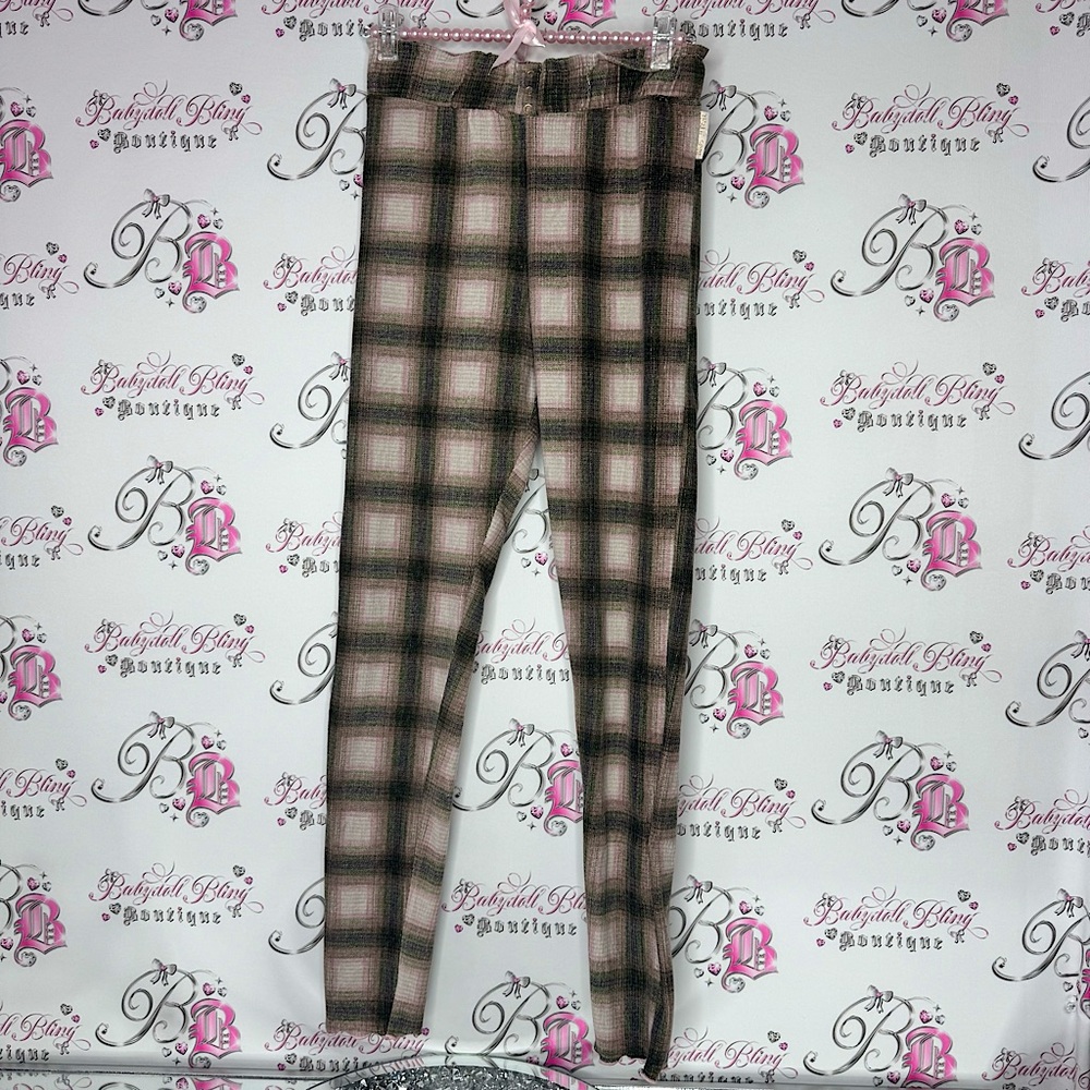 Thalia Sodi Leggings plaid comfy soft pink green white striped style comfy pants